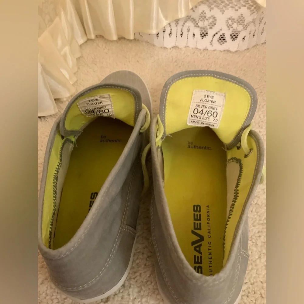 SEAVEES 2 EYE FLOATER RARE VINTAGE MENS CHUKKA